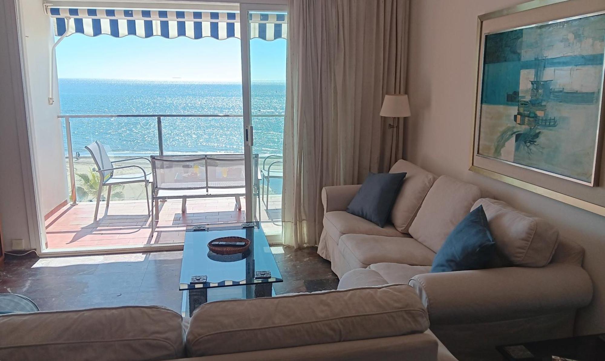 Alojamiento Iberia Playa Estepona Exterior foto